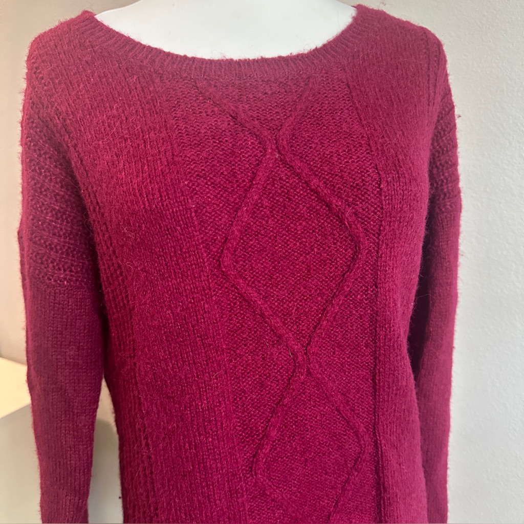 Cupcakes And Cashmere Womenâs Fuschia Pink Purple Soft Crew Neck Sweater Sz L